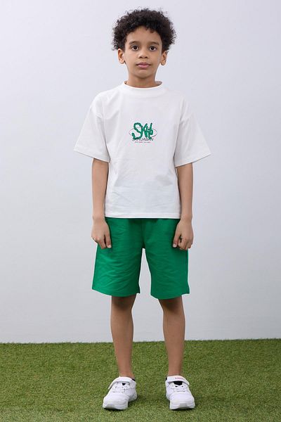 Perendi Oversize Boy's Shorts & T-Shirt Set - Άνετο και κομψό εκρού & πράσινο