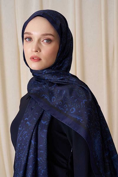 Madame Polo Σάλι Merve Nur Akyüz Historical Veloria Pattern - Navy Blue