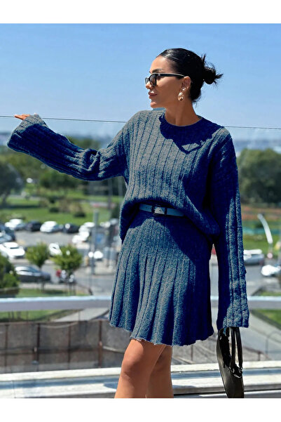 Puella СИНІЙ ІСПАНСЬКИЙ СВІТЕР З ШИРОКИМИ РУКАВАМИ І СПІДНИЦЕЮ З ШИРОКИМИ ПІДГОРІЛКАМИ