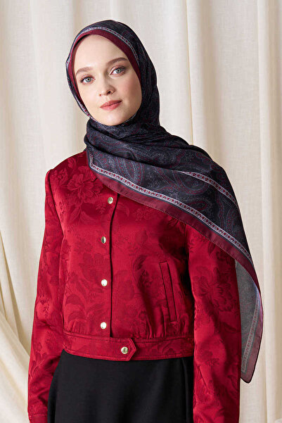 Madame Polo Cherry Motif Wonder Ambassador Shawl