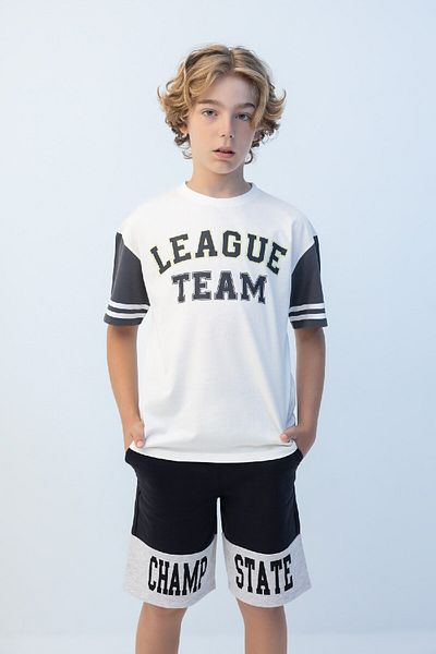 DeFacto Boys Oversize Wide Fit Crew Neck Printed Short Sleeve T-Shirt C3898A824Hs