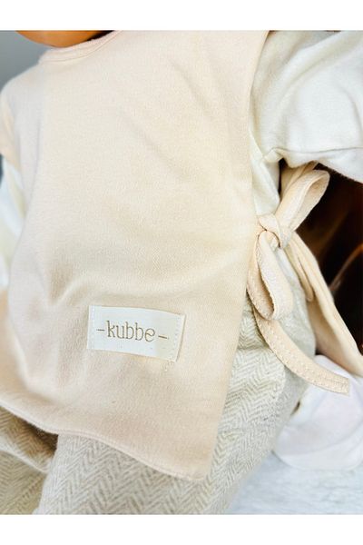 kubbe Cream Cotton Food and Drool Bib |   Modern Design, High Absorbency and Easy Dressing System