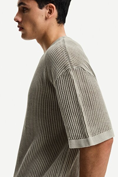 Bershka Short-sleeved mesh T-shirt