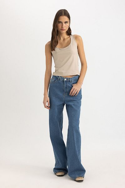 DeFacto Slim Fit Slim Fit U-Ausschnitt Basic Plain Tank Top C2622ax24sp