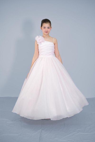 BUTİKHAPPYKİDS Girl's Evening Dress Powder Strap One Shoulder Rose Detailed Ruffled Chiffon Wedding Dress 2-11 Years