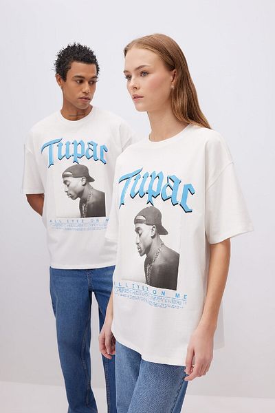 DeFacto Μπλουζάκι Unisex Tupac Shakur Oversize - Crew Neck, κοντό μανίκι C3801ax24sm