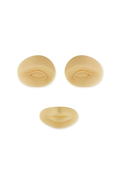 Cupio Eyes and lips reserve mannequin practiced extensions