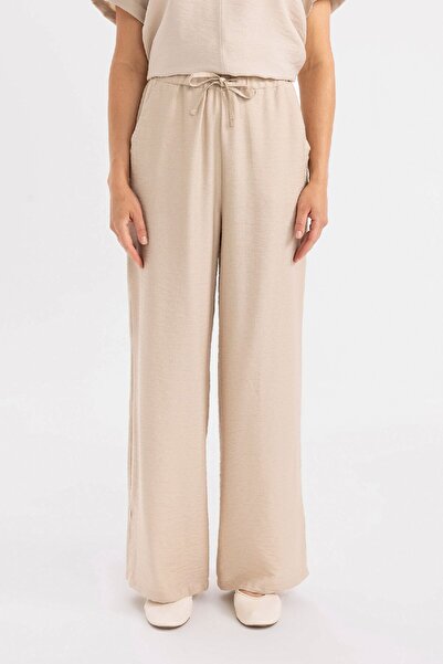 DeFacto Keten Görünümlü Pantolon Wide Leg Geniş Bol Paça Basic Düz Yırtmaçlı Esnek Belli Paça Z8384az24sm