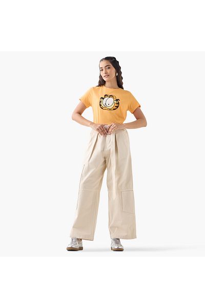 SP Characters Garfield Embroidered T-shirt
