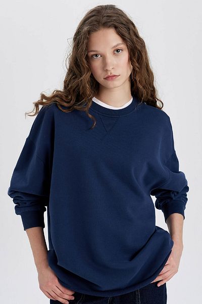 DeFacto Thick Basic Solid Long Sleeve Oversize T-Shirt - Crew Neck C4576Ax24Sm