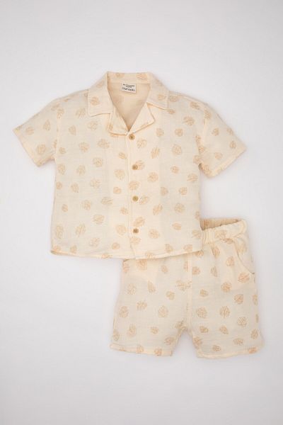 DeFacto Baby Boy 2 Stück Set Musselin gemustert Kurzarm Shirt Shorts C5251a524sm