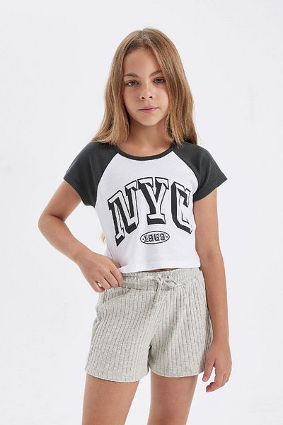DeFacto Girl - Crop Crew Neck Printed T-Shirt C4452A824SM
