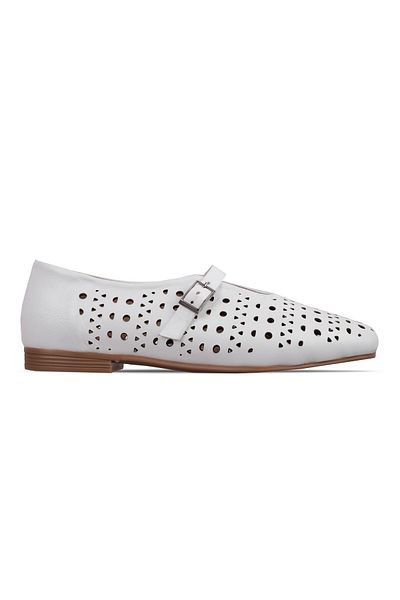 Lal Shoes & Bags حذاء باليه نسائي من الجلد الطبيعي بحزام واحد ومثقوب من Keith - أبيض