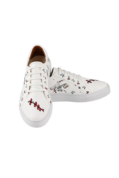 NOOSY Embroidered Printed Women's Sneaker