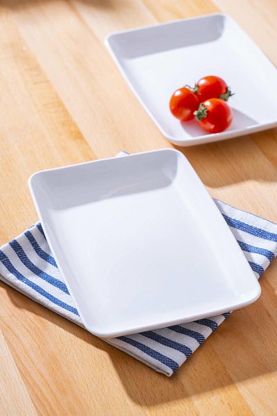 ACAR Pure Carmen Rectangular Plate - 21 cm