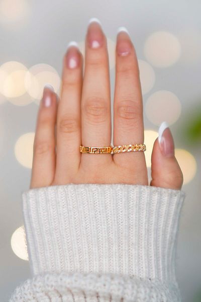 The Collection Set of 2 Zircon Stone Chain and Maze Gold Adjustable Women's Rings (2 Rings)