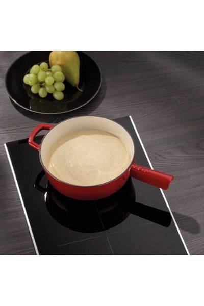 KELA Keck Lang Cast iron cheese fondue tray CALIDO 1.8 l red