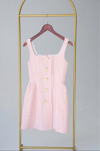 Serenay Atelier Rochie scurtă cu nasturi și curea de umăr cu guler pătrat