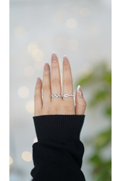 The Collection Set of 2 Zircon Stone Thin Chain and Leaf Model Silver Adjustable Women's Ring Set (2 Rings)