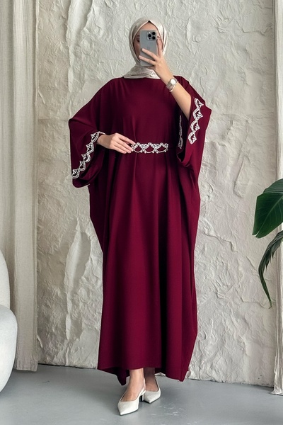 InStyle Πέτρινο μανίκι με νυχτερίδα μπορντό Abaya