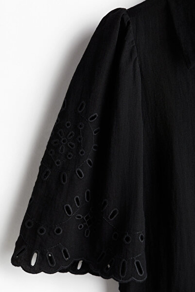H&M Nakış İşlemeli Elbise