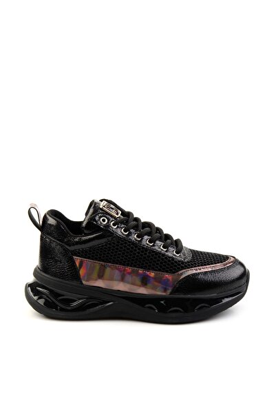 Bambi Siyah Kadın Sneaker K01228090122