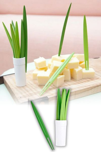 omilife Leaf Shaped Green Cocktail Stick Set Reusable Presentation