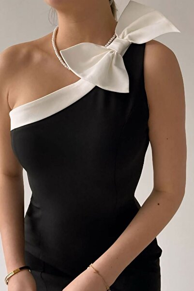 ALFUDO Moda Collection Kadın Şerit Detay Straplez Yaka Bağlamalı Askı Tasarım Siyah Beyaz Kloş Mini Abiye Elbise