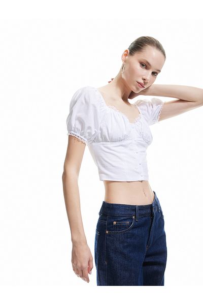 Koton New Season Slim Fit Lace Detailed Heart Neck Short Balloon Sleeve Crop Blouse