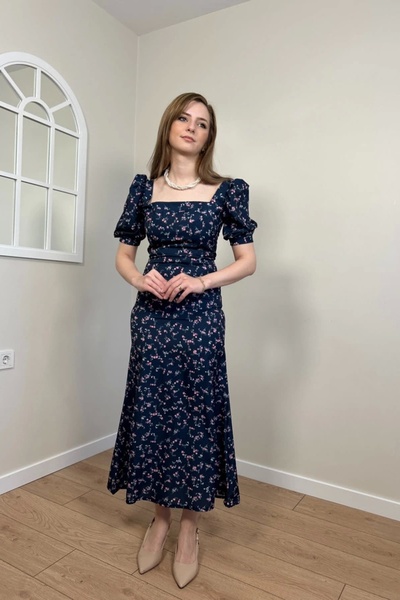 HELİS BUTİK Lacivert Çiçek Desenli Krep Kumaş Elbise