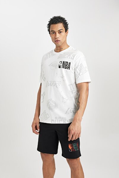 DeFacto Fit Nba Wordmark Boxy Fit Bisiklet Yaka Kısa Kollu Tişört B3912ax24sp