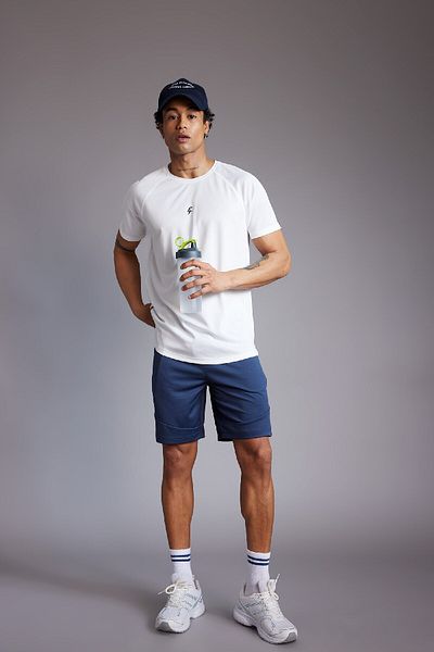 DeFacto Slim-Fit-Sportshorts mit schmaler Passform – kurzes Bein B4737ax24sp
