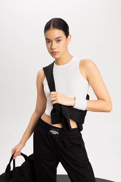 DeFacto Fit Slim Fit Korsett Look White Rib Sports Athlete B4224ax24sp