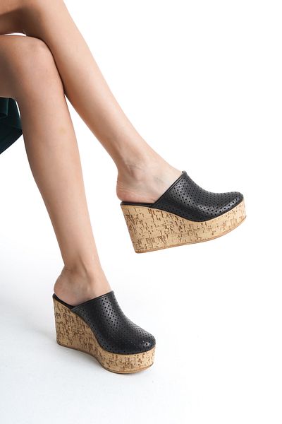 bolemo Black Women's Closed Toe Perforated Soap Filled Heel Slippers