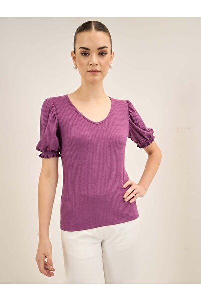 Salt Attire V-Neck Stylish Women's Top Elegant Versatile & Comfortable Casual Wear