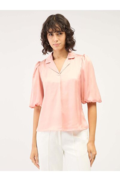 Salt Attire Notched Lapel Stylish Women's Top Elegant Versatile & Comfortable Casual Wear