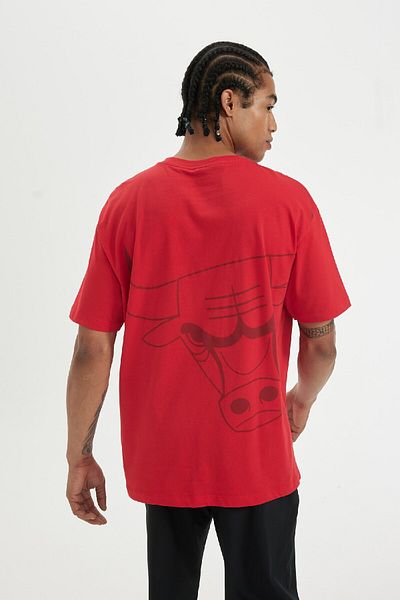 DeFacto DeFactoFit NBA Chicago Bulls - Tricou cu mânecă scurtă cu decolteu în formă de boxy B9891AX24SM