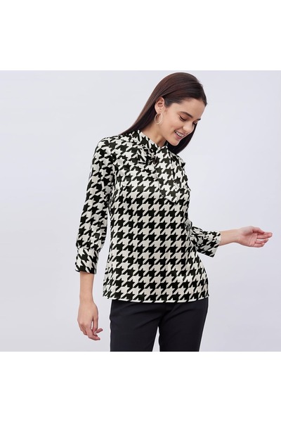 Salt Attire Tie-Up Stylish Women's Top Elegant Versatile & Comfortable Casual Wear