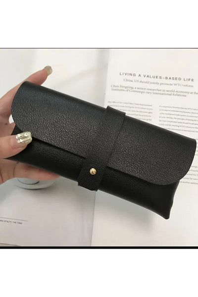 YIWU Stylish Faux Leather Glasses Storage Case Black