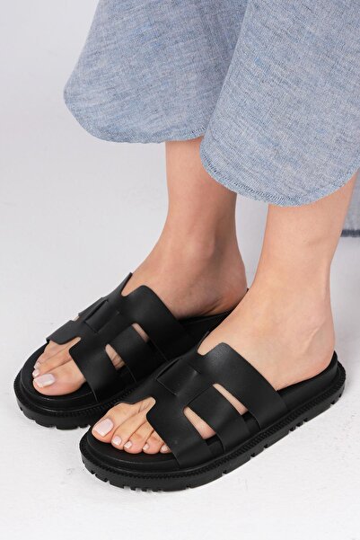 Mio Gusto Papuci de damă Ramona Culoare Neagră