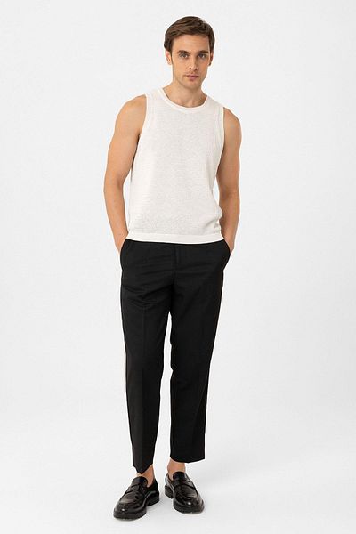 Antioch White Knitted Textured Men's Tank Top