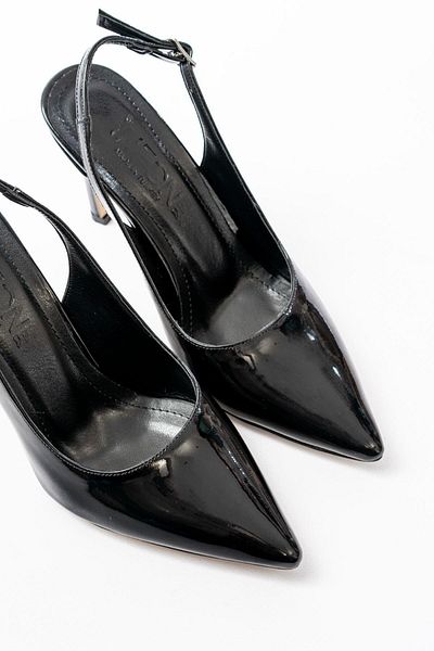 Aymood ST-1153 Pantofi de damă cu toc de 9 cm din piele lacuită neagră