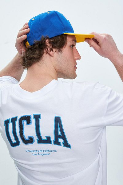 UCLA Tricou pentru bărbați, cu decolteu rotund, brodat alb SINCLAIR