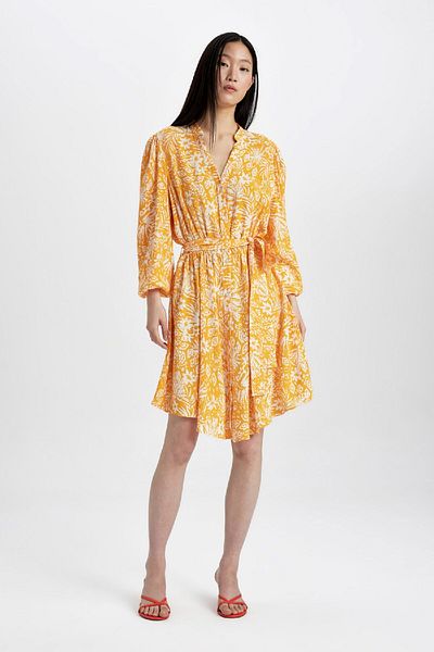 DeFacto Marokkanisches Langarm-Midikleid mit Rundhalsausschnitt und Blumenmuster C3386ax24sm