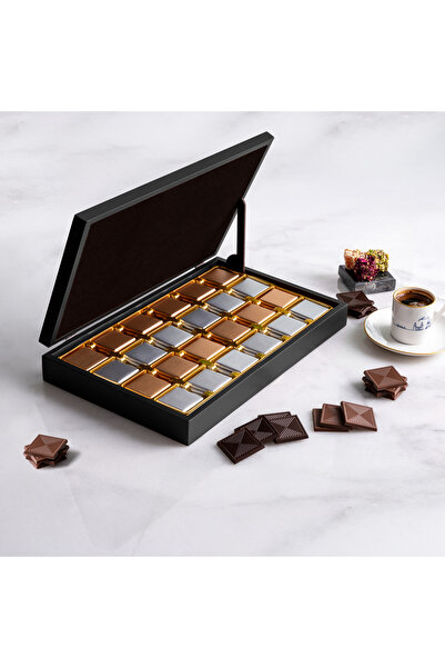 Anadolia Hayat Ağacı Desenli 72'li Madlen Ahşap Lake Kutulu Çikolata