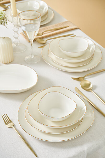 Karaca Stream Bone Middle 53 Parça 12 Kişilik Porselen Yemek Takımı Gold