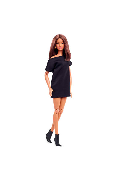 Barbie BASICS™ Koleksiyon Moda Bebekler  - Kumral Kısa Saçlı JBH72