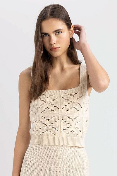 DeFacto Crop Square Neck Crochet Knitwear Athlete C8621ax24sm