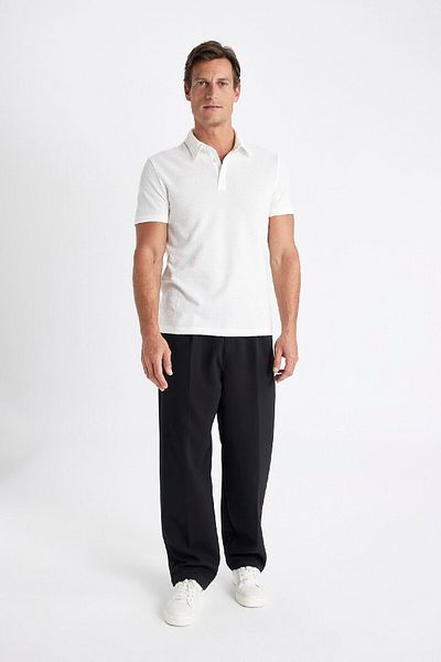 DeFacto Slim Fit Slim Fit Polo γιακά με κοντό μανίκι με υφή T-shirt C8573ax24sm