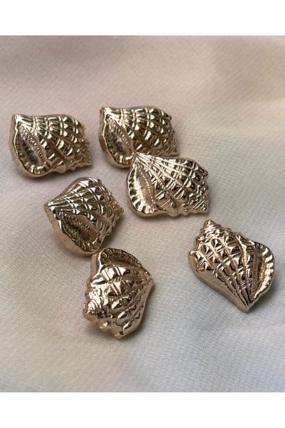 ODDA TASARIM ATÖLYESİ Marin Collectible Oyster Shell Modelled Gold-Colored Set of 6 Buttons